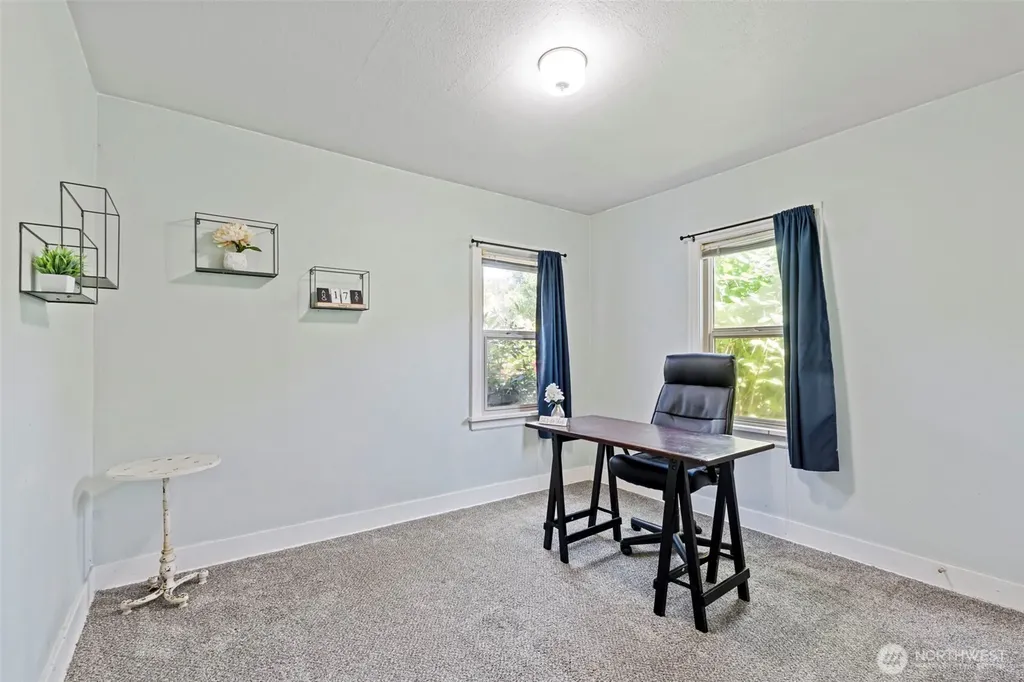 80 SW Mcfadden Avenue Chehalis WA 98532