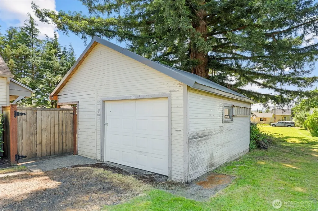 80 SW Mcfadden Avenue Chehalis WA 98532