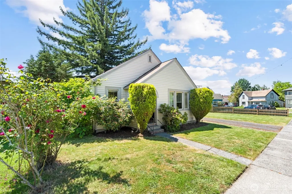 80 SW Mcfadden Avenue Chehalis WA 98532