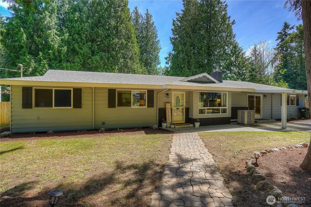 12015 59th Avenue E Puyallup WA 98373