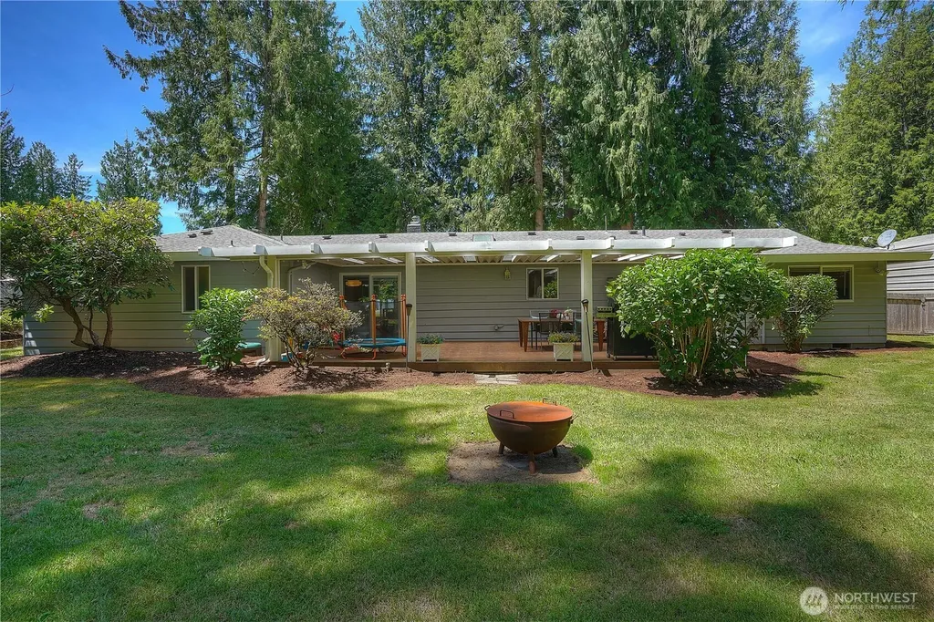 12015 59th Avenue E Puyallup WA 98373