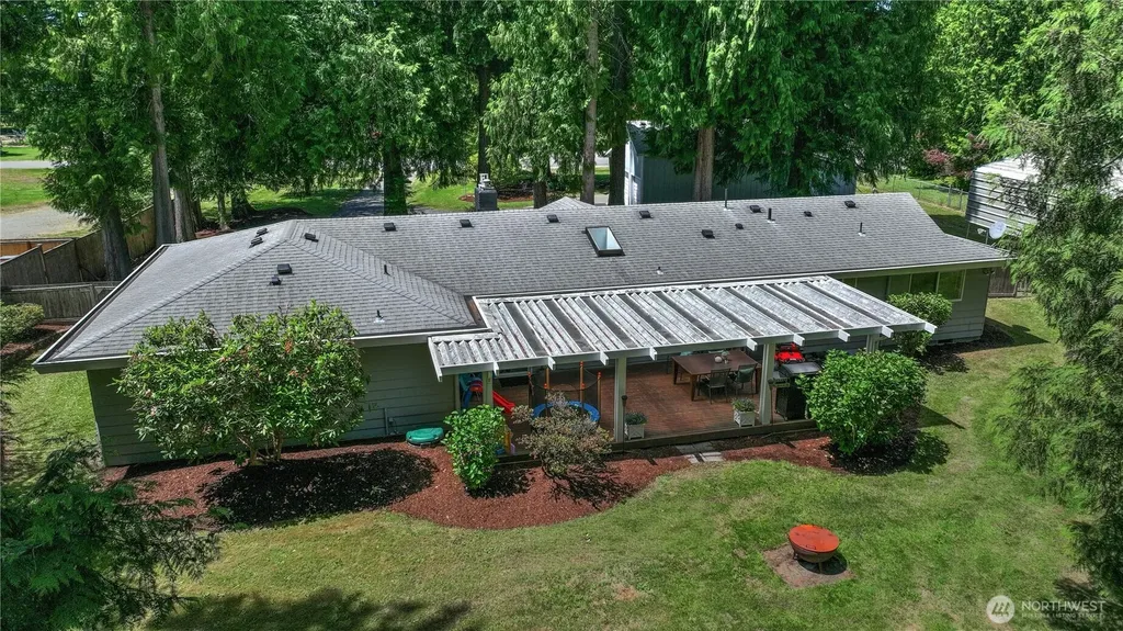 12015 59th Avenue E Puyallup WA 98373