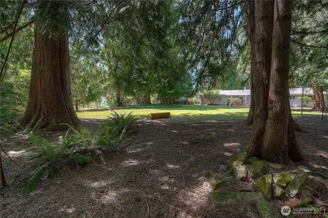 12015 59th Avenue E Puyallup WA 98373