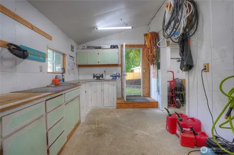 12015 59th Avenue E Puyallup WA 98373