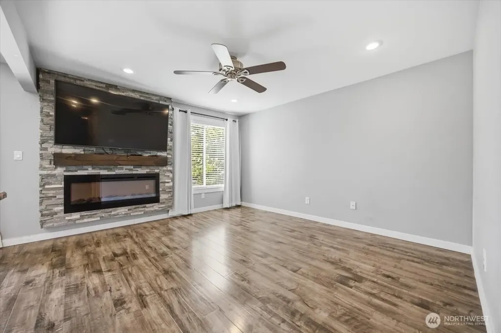 303 Gage Boulevard Richland WA 99352