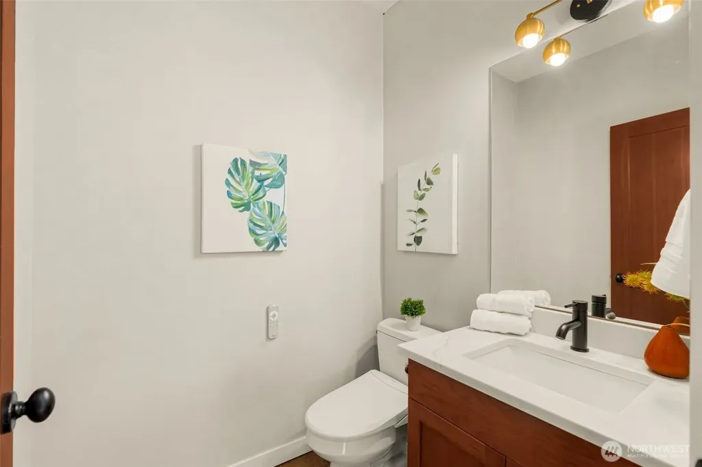 4700 49th Avenue SW Seattle WA 98116