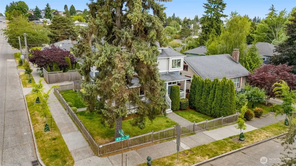 4700 49th Avenue SW Seattle WA 98116