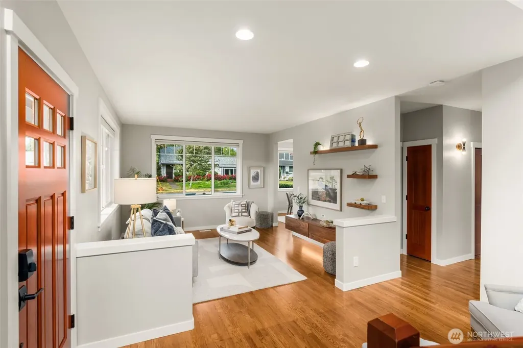 4700 49th Avenue SW Seattle WA 98116