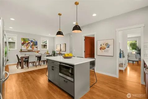 4700 49th Avenue SW Seattle WA 98116