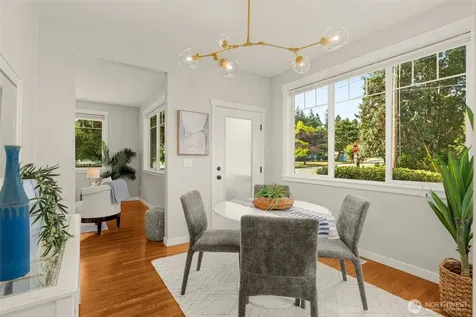 4700 49th Avenue SW Seattle WA 98116