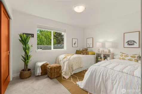4700 49th Avenue SW Seattle WA 98116