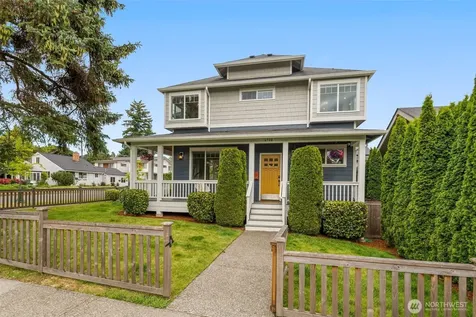 4700 49th Avenue SW Seattle WA 98116