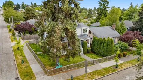 4700 49th Avenue SW Seattle WA 98116