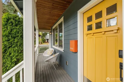 4700 49th Avenue SW Seattle WA 98116