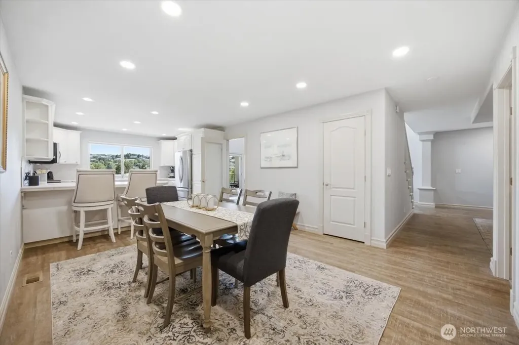 3710 W Canyon Lakes Drive Kennewick WA 99337