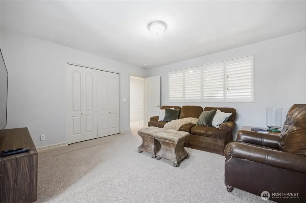 3710 W Canyon Lakes Drive Kennewick WA 99337