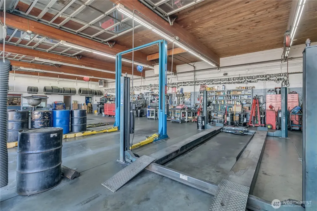 834 SW 149th Street Burien WA 98166