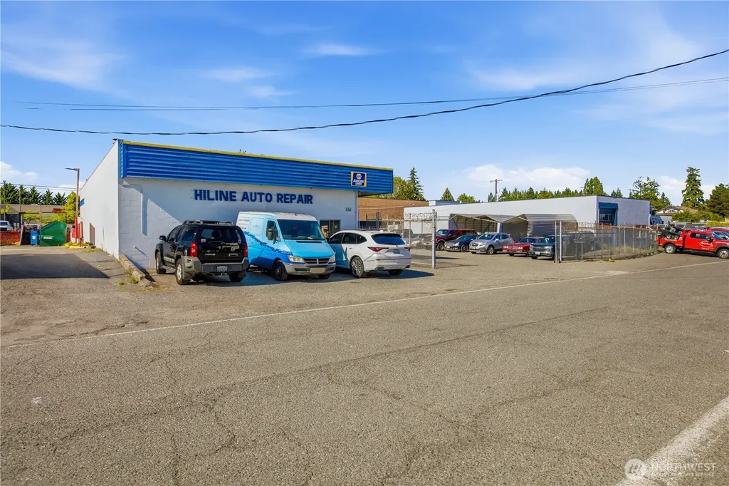 834 SW 149th Street Burien WA 98166