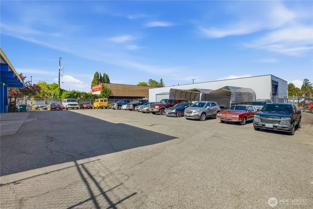 834 SW 149th Street Burien WA 98166