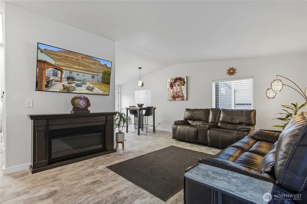 578 SW Section Quincy WA 98848