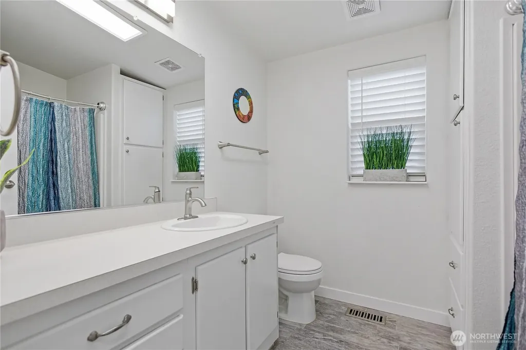 578 SW Section Quincy WA 98848
