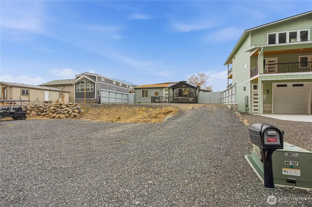 578 SW Section Quincy WA 98848