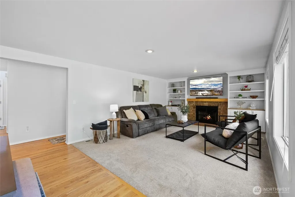 2204 112th Drive NE Lake Stevens WA 98258