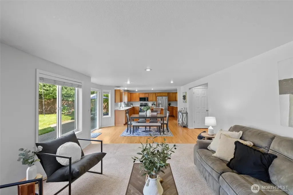 2204 112th Drive NE Lake Stevens WA 98258