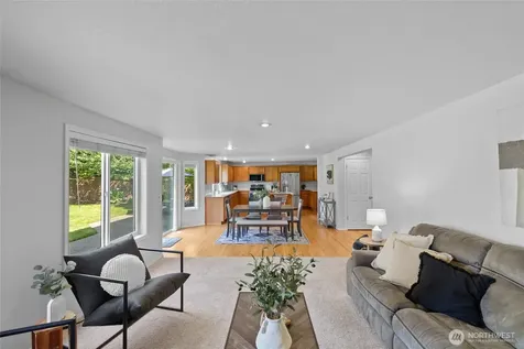 2204 112th Drive NE Lake Stevens WA 98258