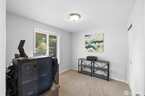 2204 112th Drive NE Lake Stevens WA 98258