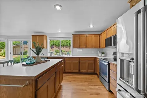 2204 112th Drive NE Lake Stevens WA 98258