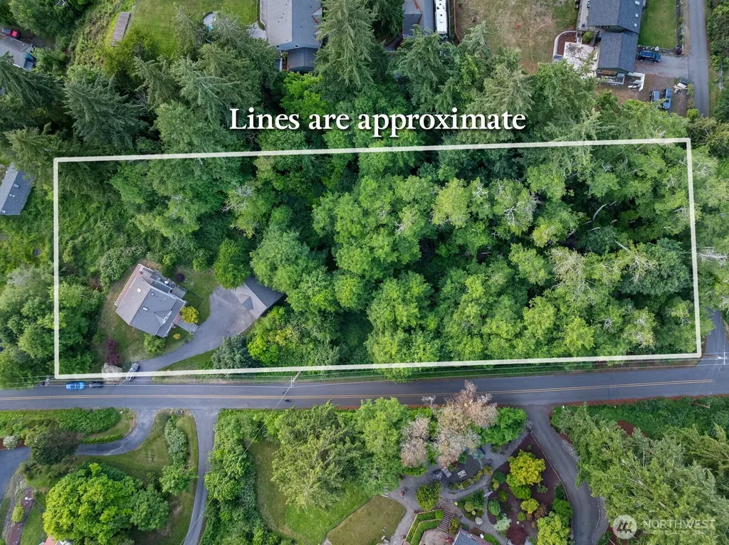 2717 E Lidstrom Hill Road Port Orchard WA 98366