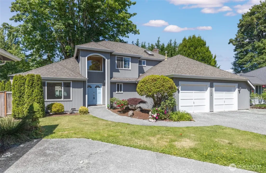 12708 NE 101 Place Kirkland WA 98033
