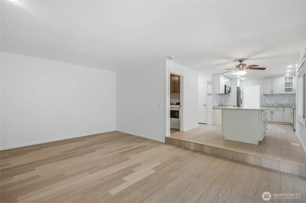 12708 NE 101 Place Kirkland WA 98033