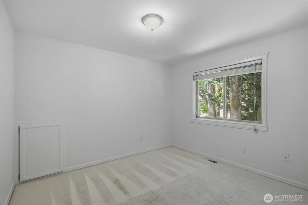 12708 NE 101 Place Kirkland WA 98033