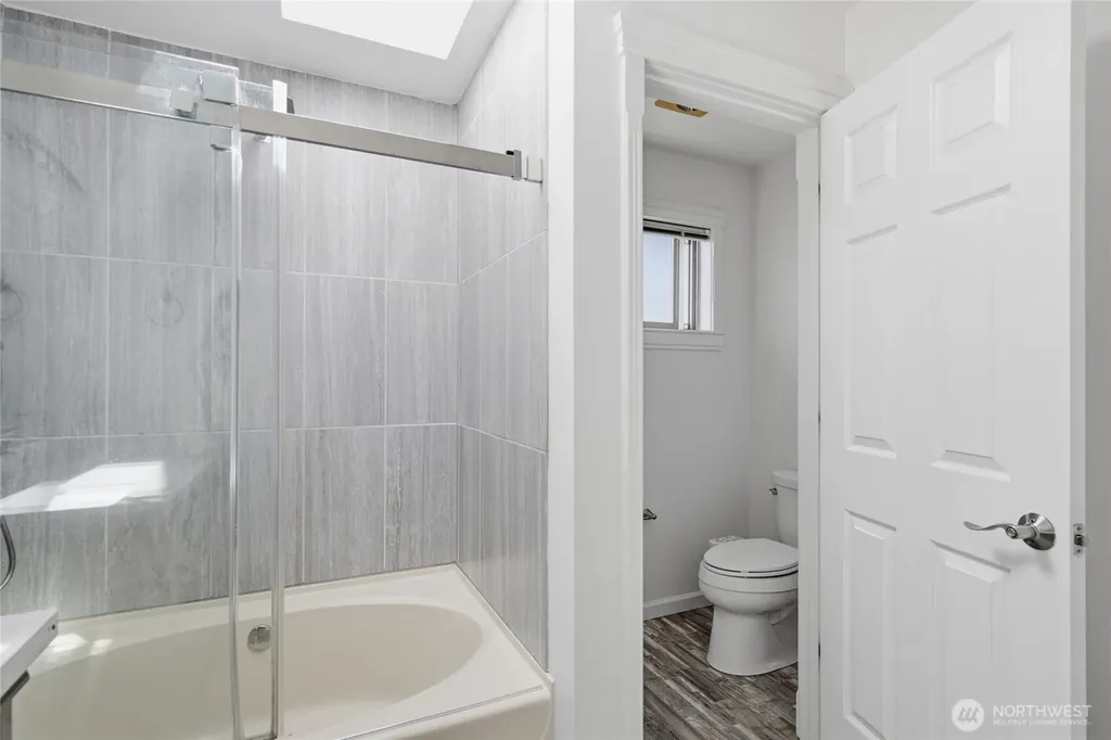 12708 NE 101 Place Kirkland WA 98033