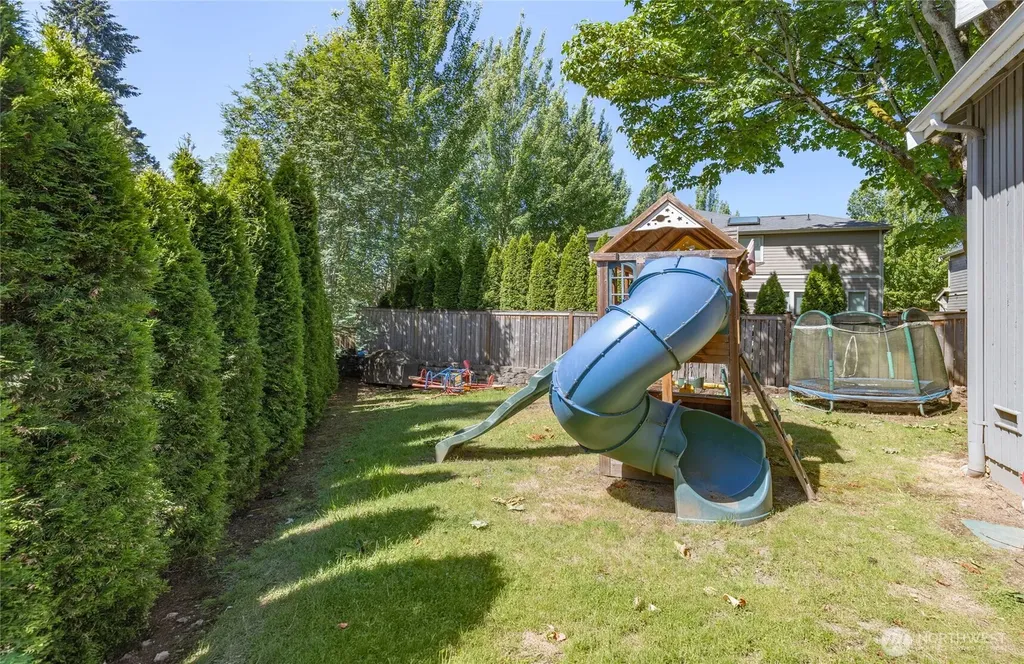 12708 NE 101 Place Kirkland WA 98033
