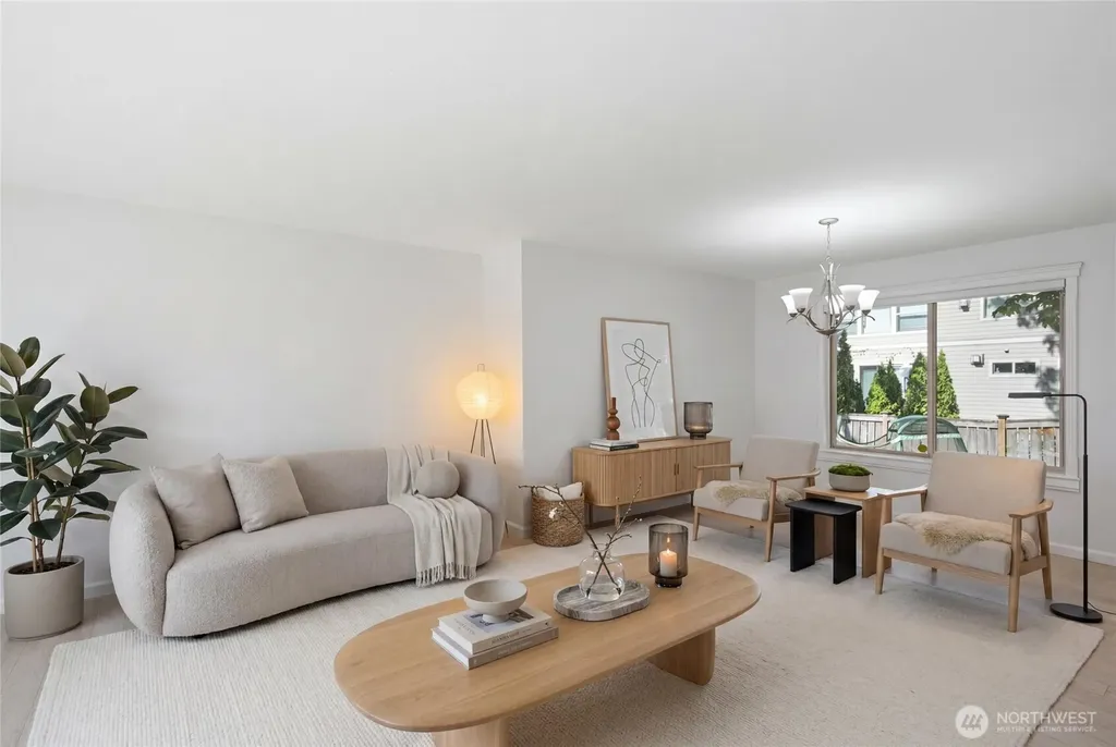 12708 NE 101 Place Kirkland WA 98033