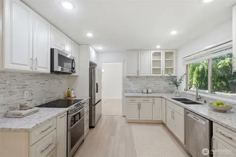 12708 NE 101 Place Kirkland WA 98033