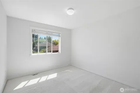 12708 NE 101 Place Kirkland WA 98033