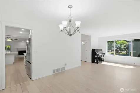 12708 NE 101 Place Kirkland WA 98033