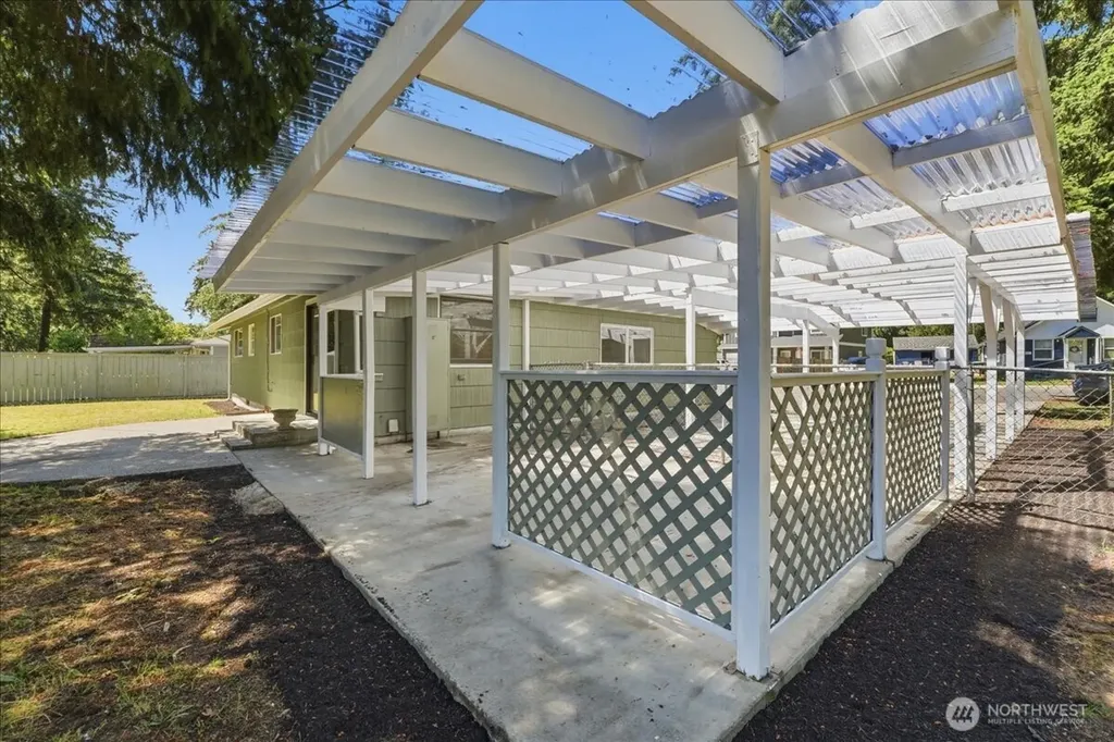 11407 Farwest Drive SW Lakewood WA 98498