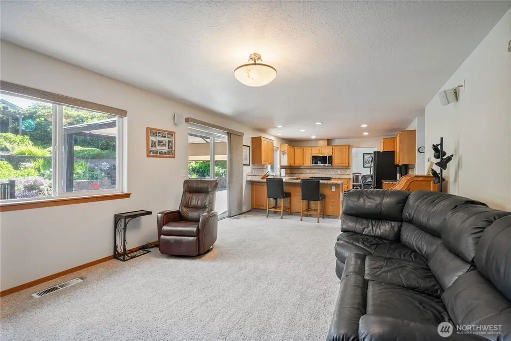 38 View Ridge Circle Longview WA 98632