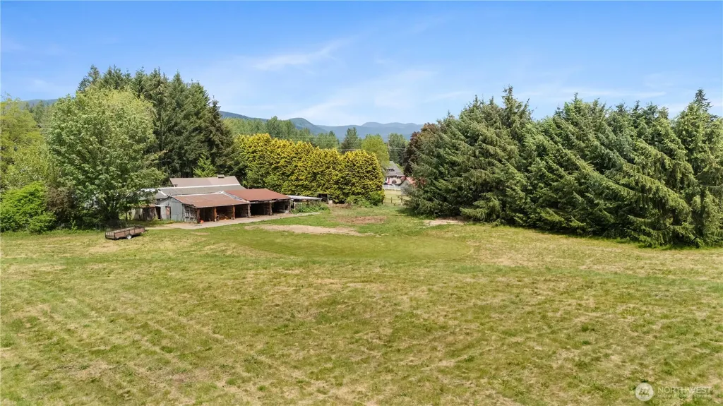 16610 100th Street NE Granite Falls WA 98252