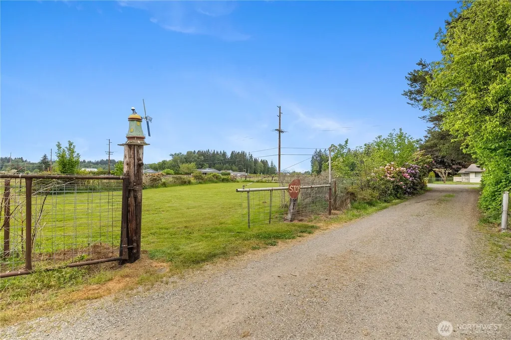 16610 100th Street NE Granite Falls WA 98252