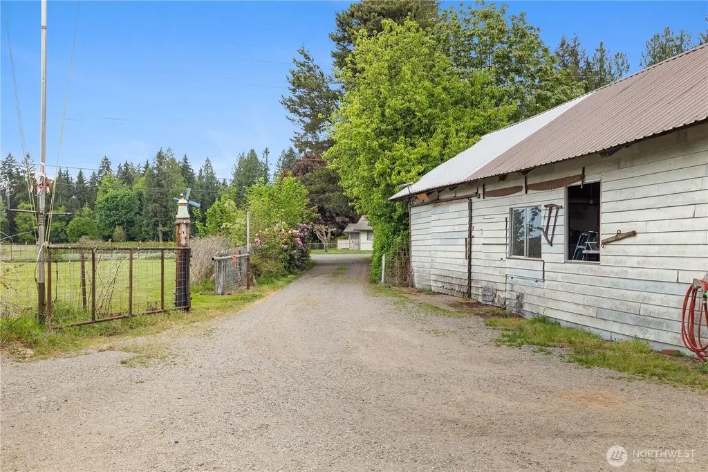 16610 100th Street NE Granite Falls WA 98252