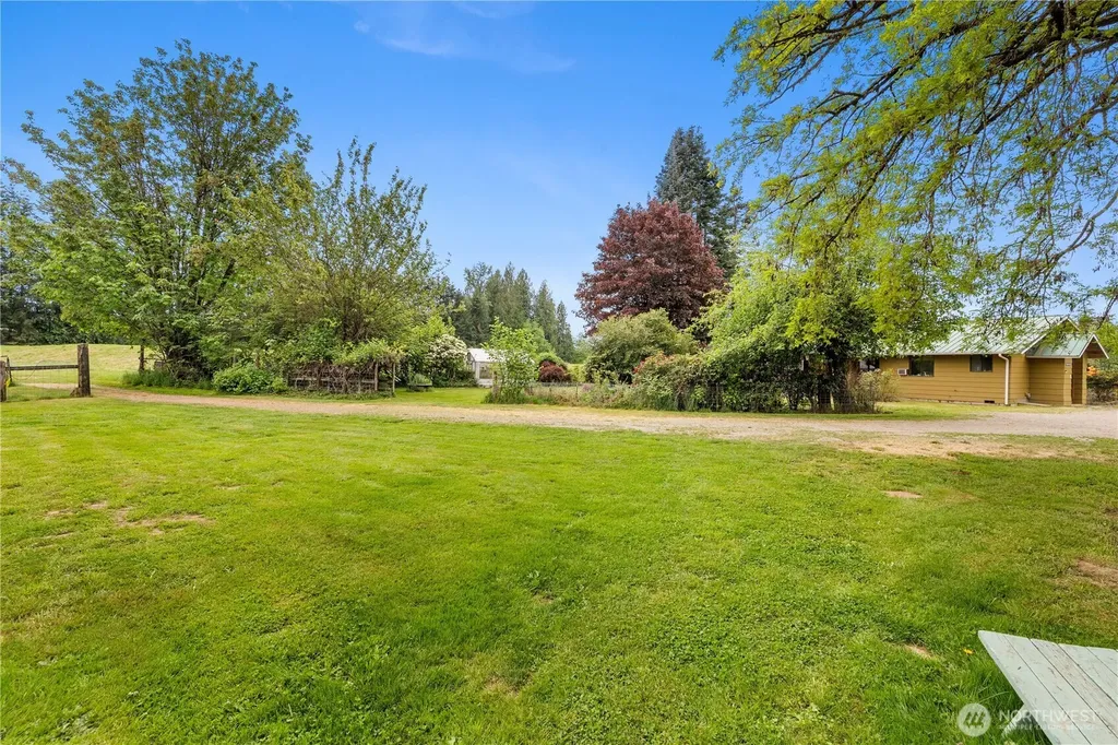 16610 100th Street NE Granite Falls WA 98252