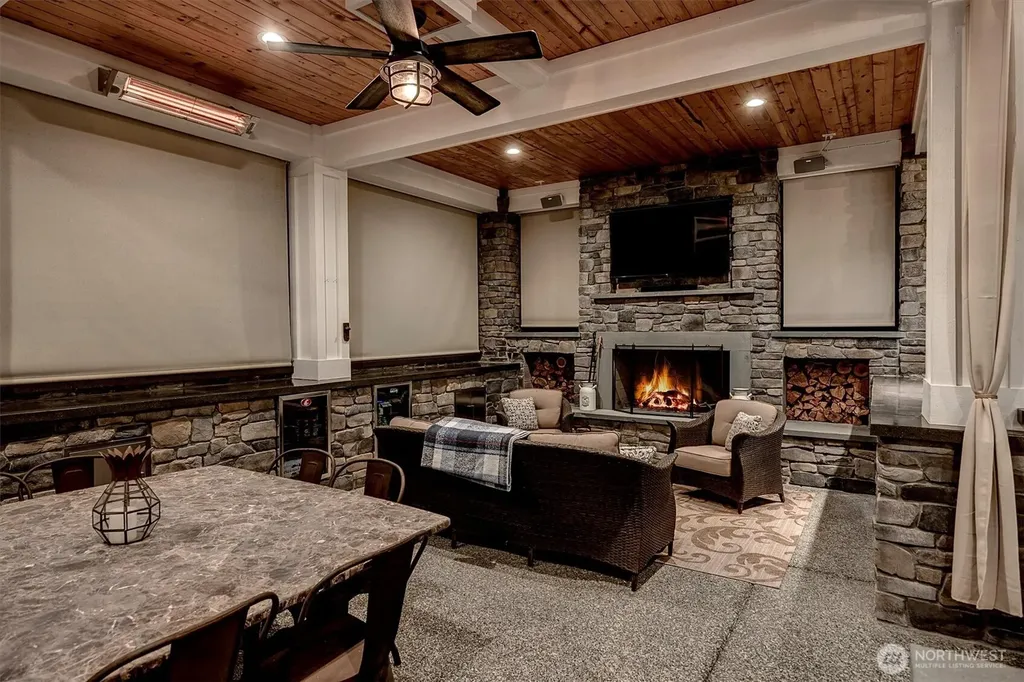 14423 SE 89th Place Newcastle WA 98059