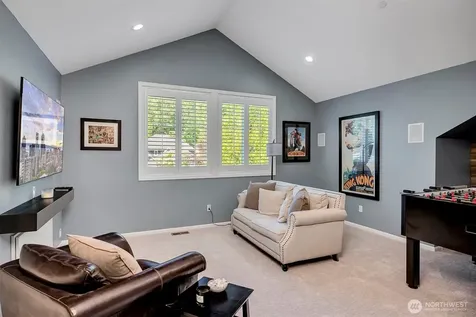 14423 SE 89th Place Newcastle WA 98059