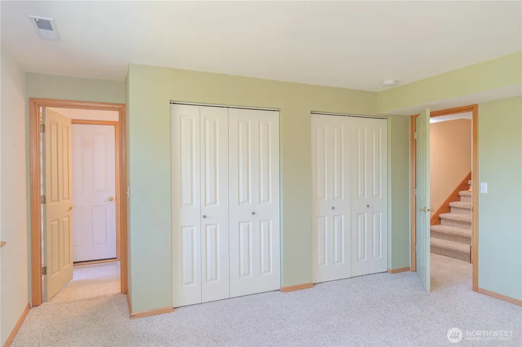 61 Robbins Road Nordland WA 98358